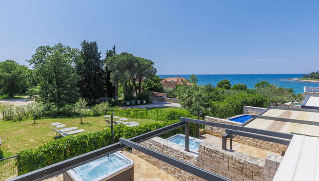 Casa de 4 quartos em Umag com piscina privada e jardim - Foto 3