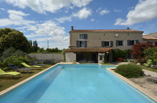 Foto 38 - Casa con 5 camere da letto a Pernes-les-Fontaines con piscina privata e giardino