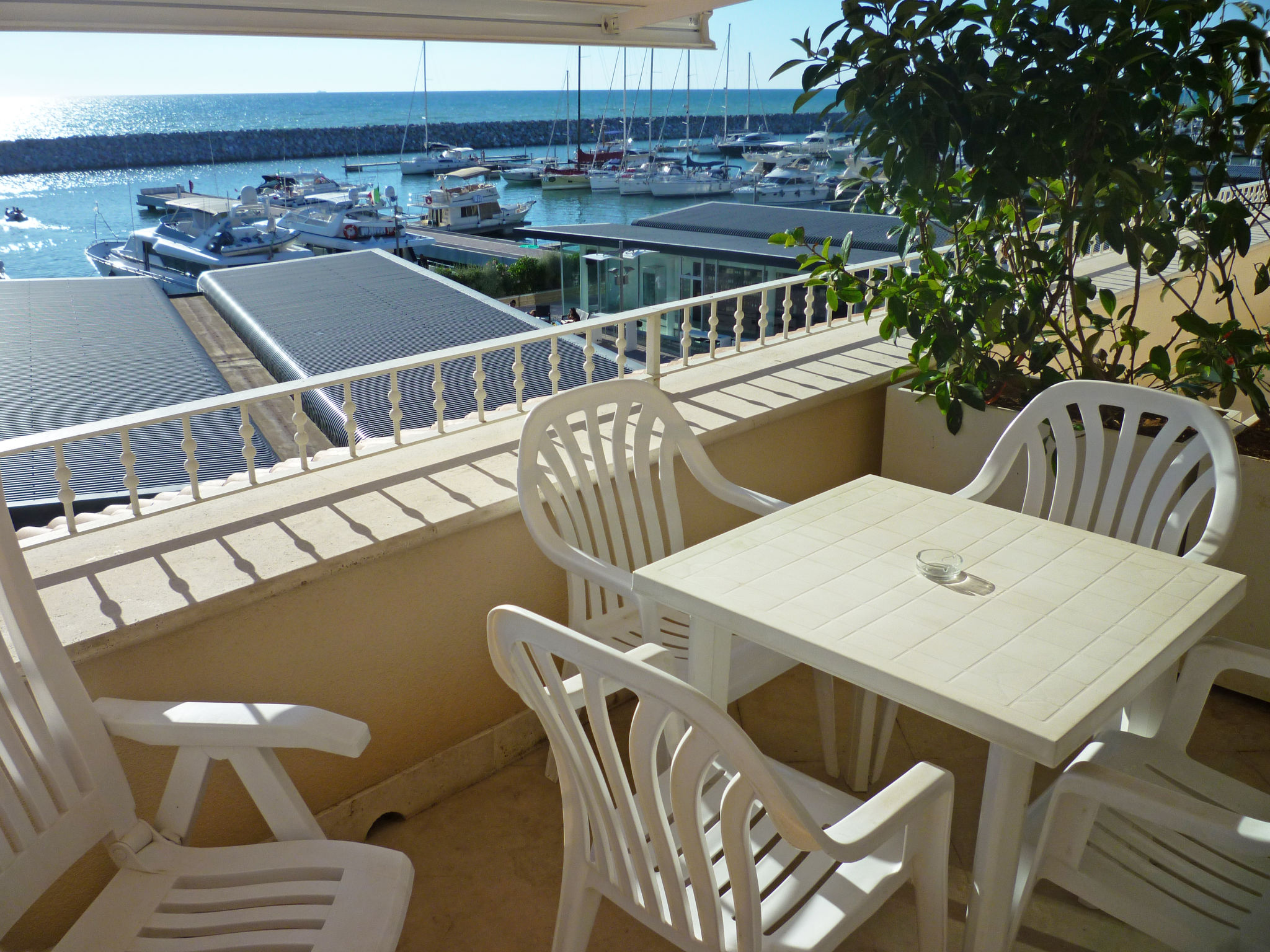 Foto 2 - Apartamento de 2 quartos em San Vincenzo com piscina e vistas do mar