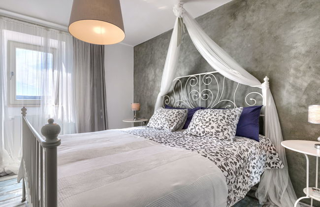 Casa de 5 quartos em Raša com piscina privada e jardim - Foto 29