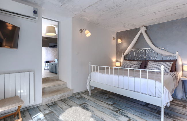 Casa de 5 quartos em Raša com piscina privada e jardim - Foto 20