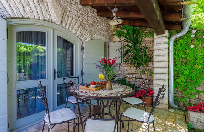 Casa de 5 quartos em Raša com piscina privada e jardim - Foto 15