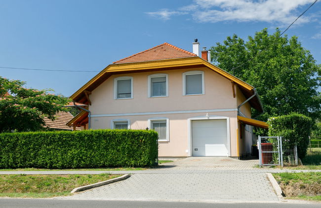 Casa de 3 quartos em Kőröshegy com piscina privada e jardim - Foto 35
