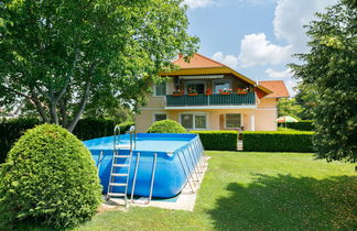 Photo 1 - Maison de 2 chambres à Kőröshegy avec piscine privée et jardin