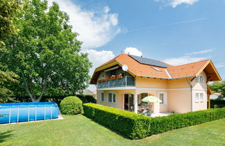 Photo 2 - Maison de 2 chambres à Kőröshegy avec piscine privée et jardin