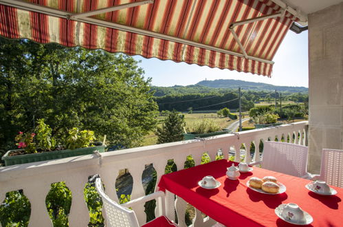 Foto 10 - Appartamento con 2 camere da letto a Pićan con piscina e terrazza