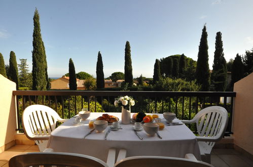 Photo 21 - 1 bedroom Apartment in Cavalaire-sur-Mer with terrace