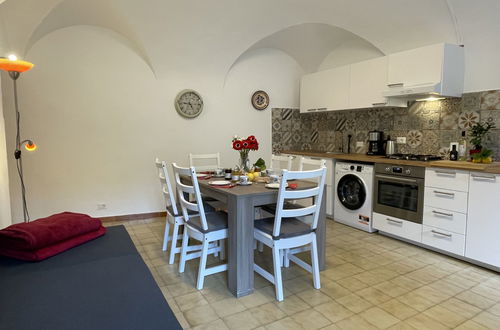 Foto 13 - Appartamento con 2 camere da letto a Dolcedo con piscina e giardino