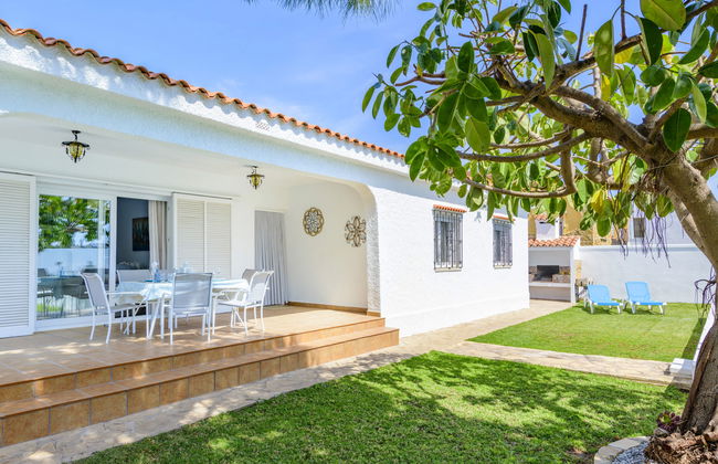Casa de 4 quartos em Vinaròs com piscina privada e jardim - Foto 18