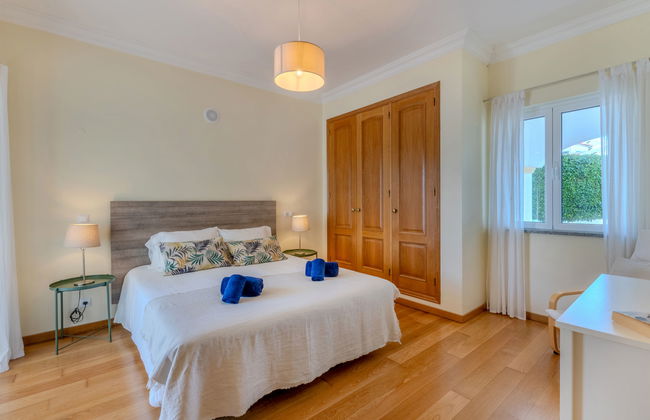 Casa de 4 quartos em Albufeira com piscina privada e jardim - Foto 19