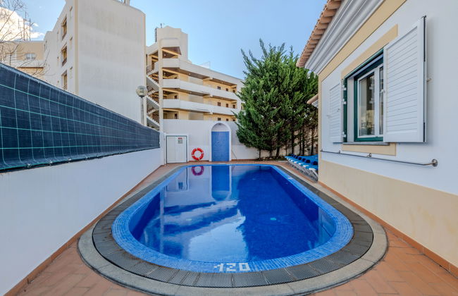 Casa de 4 quartos em Albufeira com piscina privada e jardim - Foto 51