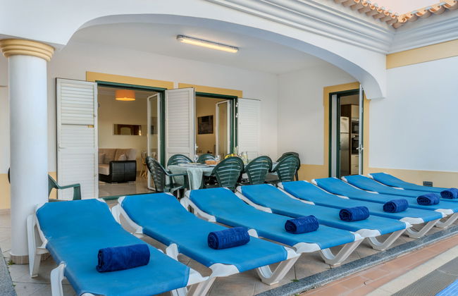 Casa de 4 quartos em Albufeira com piscina privada e jardim - Foto 49