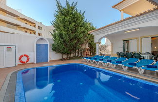 Foto 2 - Casa de 4 quartos em Albufeira com piscina privada e jardim