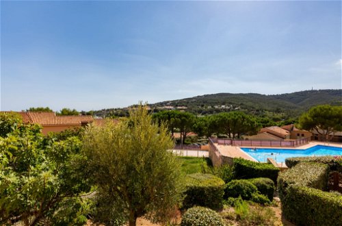 Foto 33 - Apartamento de 2 habitaciones en Roquebrune-sur-Argens con piscina y vistas al mar