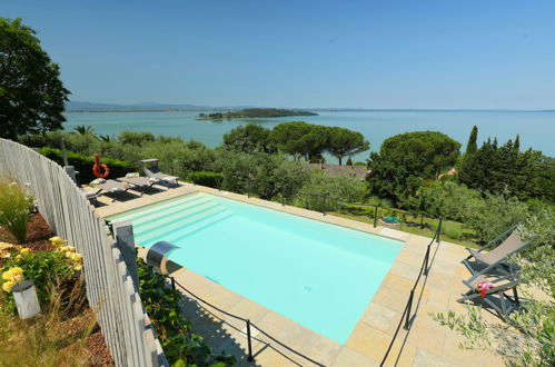 Foto 40 - Haus mit 3 Schlafzimmern in Magione mit privater pool und blick auf die berge