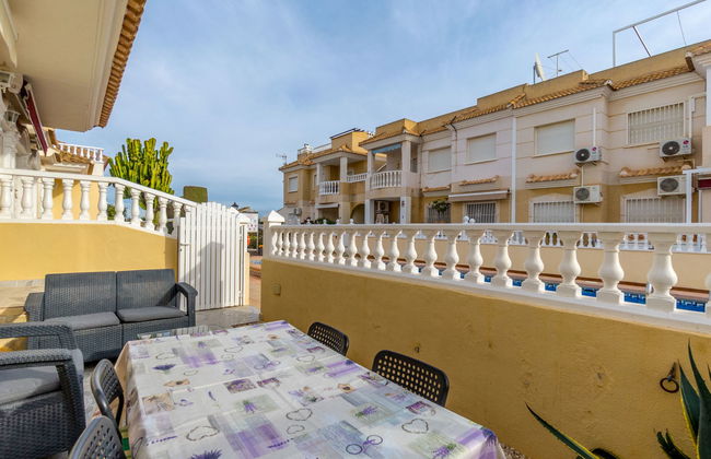 Casa de 3 quartos em Los Alcázares com piscina e terraço - Foto 3