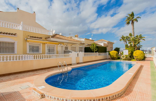 Casa de 3 quartos em Los Alcázares com piscina e terraço - Foto 26
