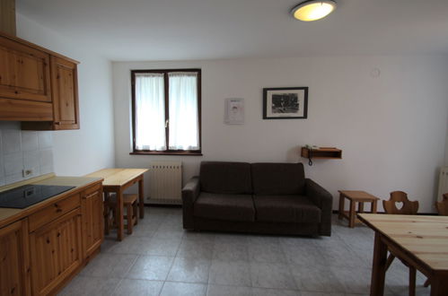 Foto 9 - Apartamento de 2 quartos em Ledro com piscina e jardim