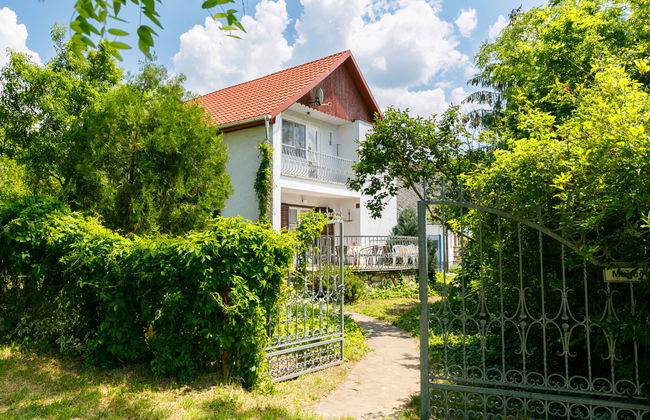 Casa de 6 quartos em Fonyód com jardim e terraço - Foto 1