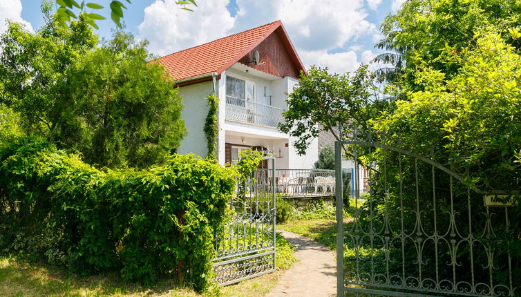 Foto 1 - Casa de 5 quartos em Fonyód com jardim e terraço