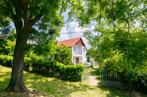 Foto 20 - Casa de 5 quartos em Fonyód com jardim e terraço