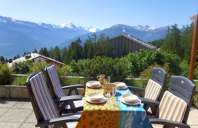 Apartamento de 2 quartos em Crans-Montana com piscina e terraço - Foto 16
