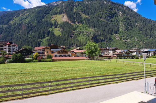 Foto 19 - Apartamento de 1 quarto em Mayrhofen com jardim e vista para a montanha