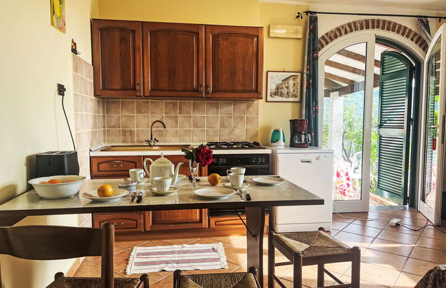 Apartamento de 2 quartos em Prelà com piscina e jardim - Foto 10