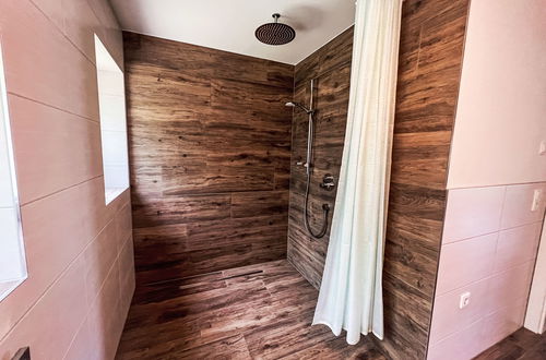 Photo 9 - 6 bedroom Apartment in Hollersbach im Pinzgau with garden and terrace