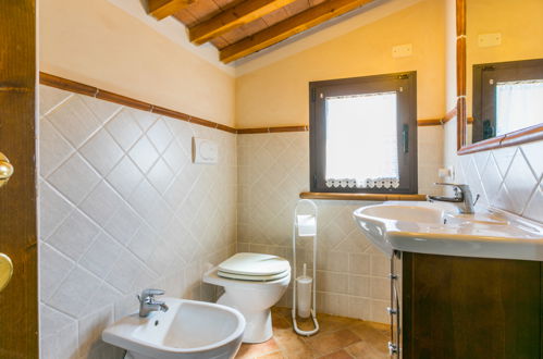 Foto 24 - Casa con 3 camere da letto a San Vincenzo con piscina e vista mare