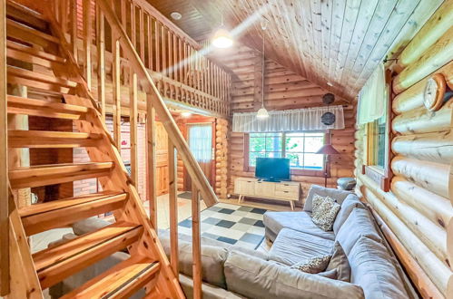 Foto 5 - Casa de 2 habitaciones en Kinnula con sauna