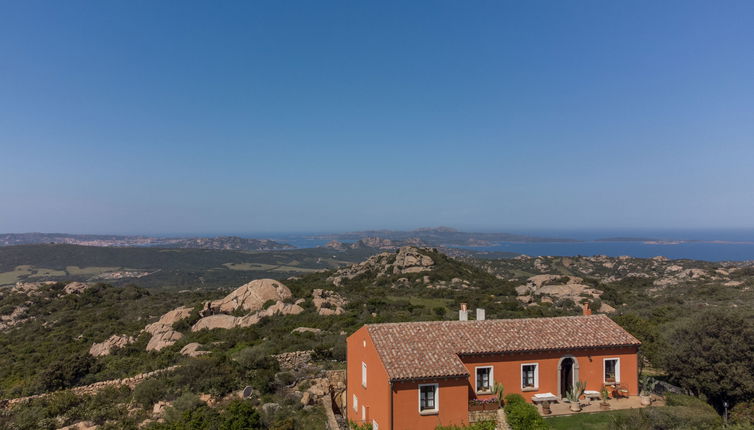 Photo 1 - Maison de 2 chambres à Arzachena avec jardin et terrasse