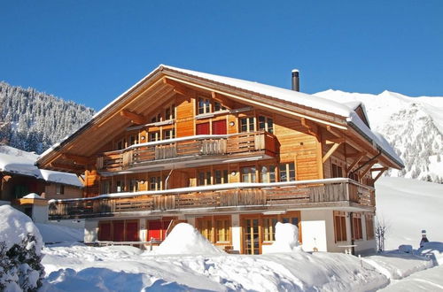 Photo 2 - Appartement de 2 chambres à Adelboden avec jardin