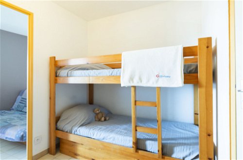 Foto 13 - Appartamento con 1 camera da letto a Saint-Cyprien con piscina e vista mare