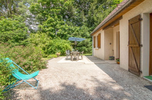 Foto 24 - Casa de 2 habitaciones en Aubazines con piscina y jardín