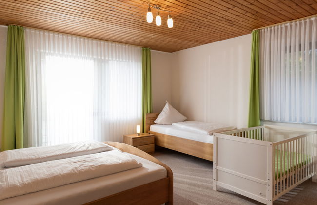 Casa de 12 quartos em Immerath com jardim e terraço - Foto 16