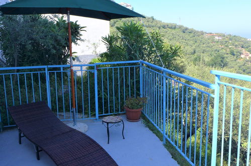 Photo 31 - 1 bedroom Apartment in Massa Lubrense with garden and terrace