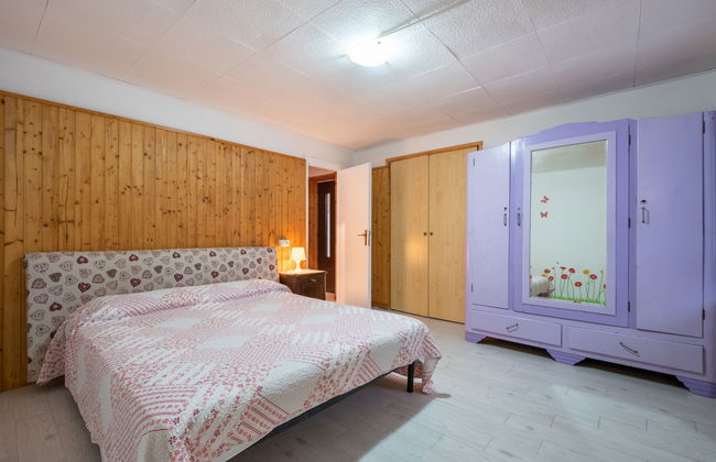 Casa de 2 quartos em Armeno com jardim e terraço - Foto 5