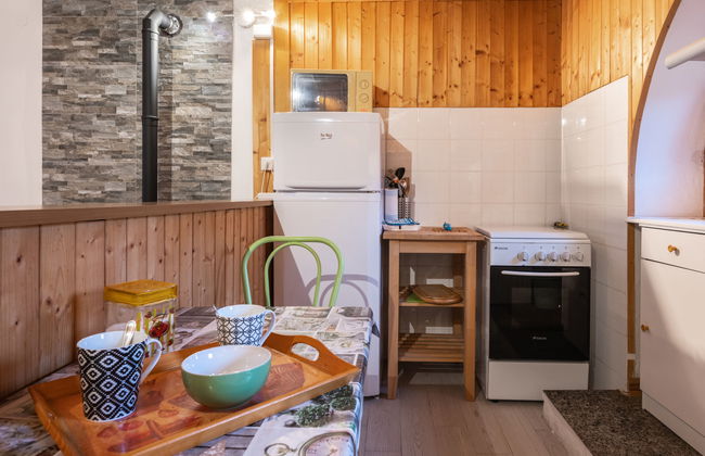 Casa de 2 quartos em Armeno com jardim e terraço - Foto 14