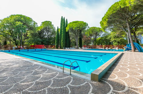 Photo 23 - Maison de 2 chambres à Aquilée avec piscine et jardin