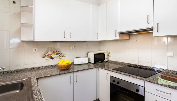 Casa con 4 camere da letto a Mont-roig del Camp con piscina privata e giardino - Foto 5