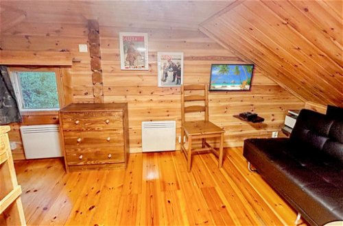 Foto 13 - Haus mit 1 Schlafzimmer in Kolari mit sauna und blick auf die berge