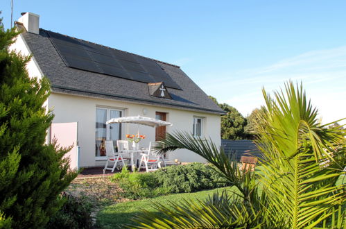 Photo 1 - Maison de 2 chambres à Ploubazlanec avec terrasse et vues à la mer