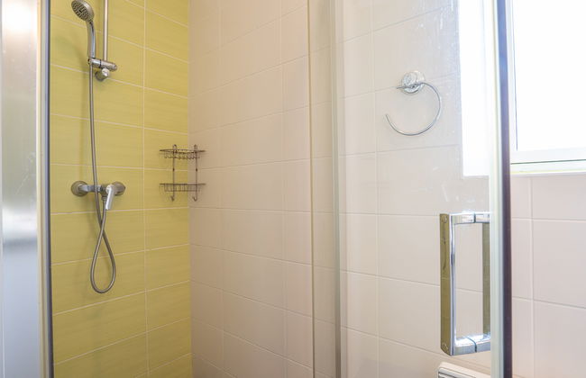 Casa de 4 quartos em Plouzélambre com jardim e terraço - Foto 18