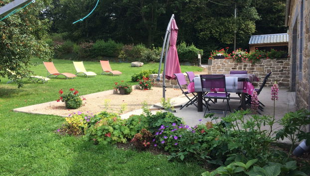 Casa de 4 quartos em Plouzélambre com jardim e terraço - Foto 2