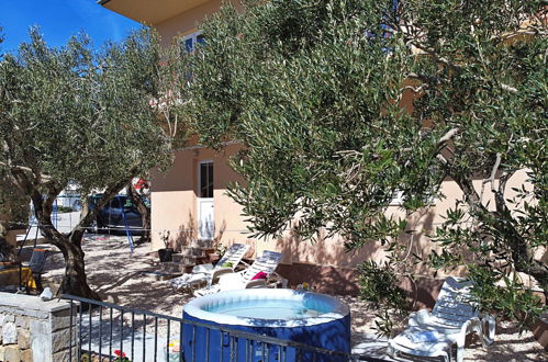 Foto 7 - Casa con 2 camere da letto a Makarska con giardino e terrazza