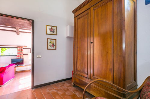 Photo 17 - 2 bedroom House in Colle di Val d'Elsa with swimming pool and garden