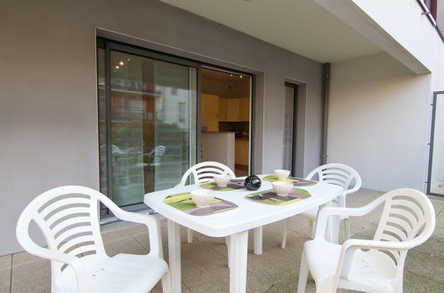 Photo 1 - 1 bedroom Apartment in Saint-Malo with garden and terrace