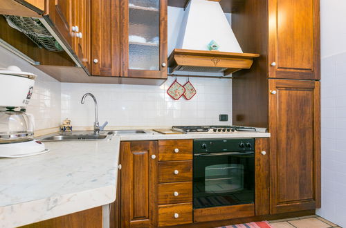 Foto 8 - Apartamento de 2 quartos em San Gimignano com piscina privada e jardim