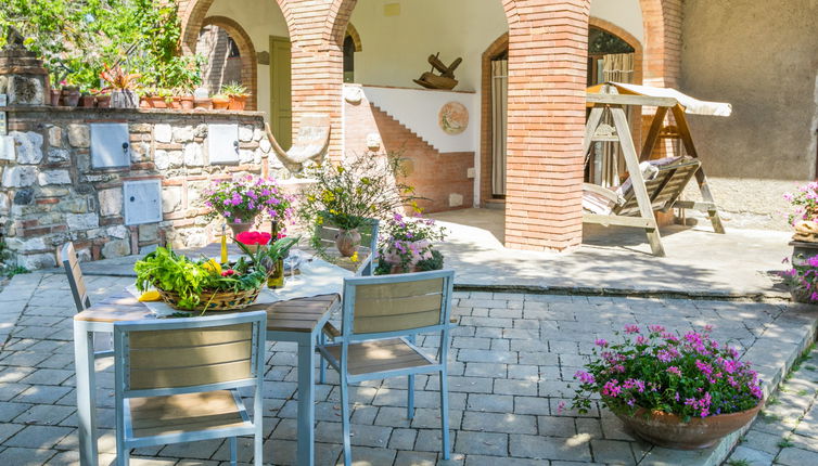 Photo 1 - Appartement de 2 chambres à San Gimignano avec piscine privée et jardin